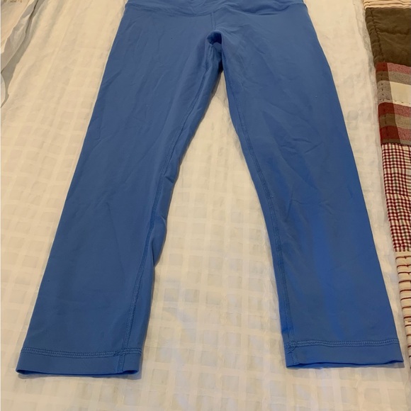EUC 90 Degree by Reflex capris Sz S. 1st pic is cover shot rest are mine - Picture 2 of 6